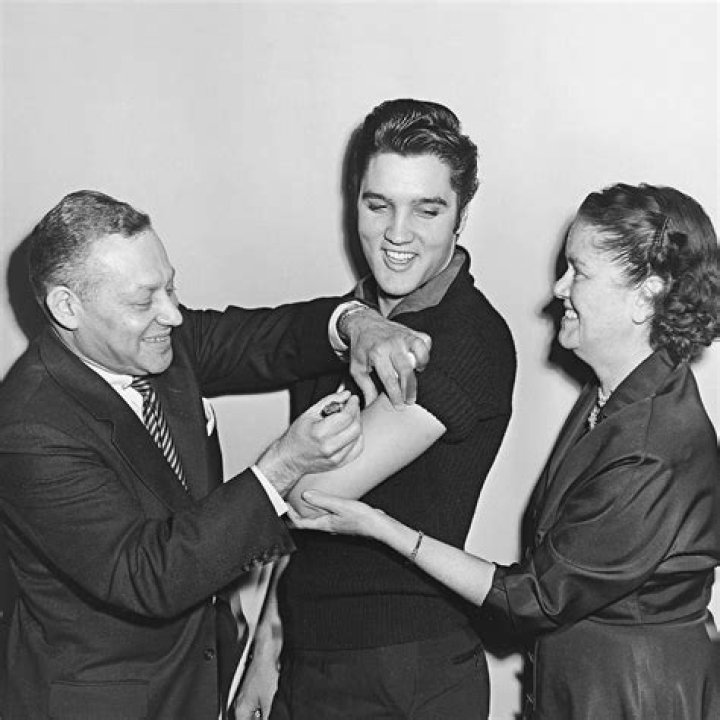How Elvis Presley Showed America That The Polio Vaccine Was Safe