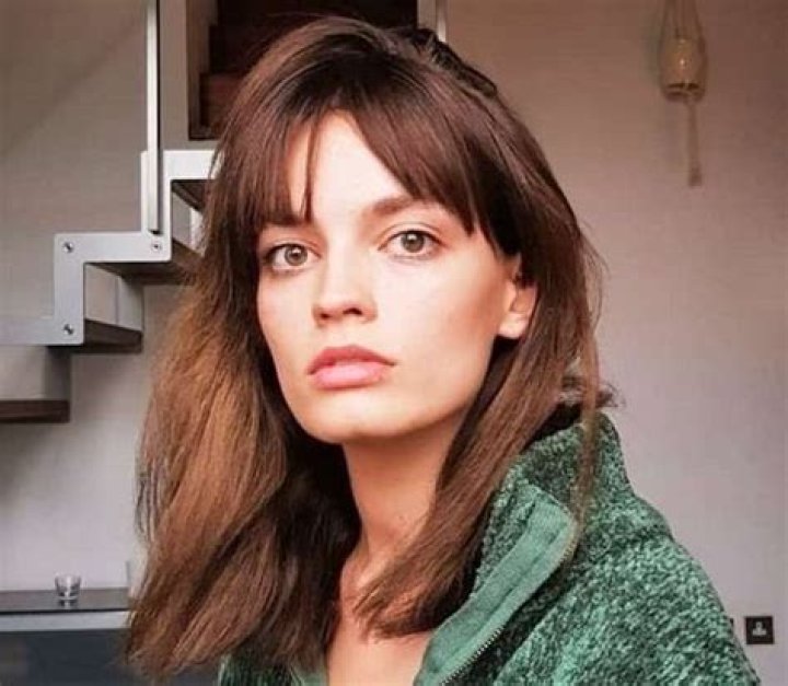 Emma Mackey Height, Weight, Net Worth, Age, Birthday, Wikipedia, Who, Nationality, Biography