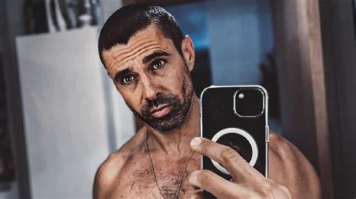 Astrology Birth Chart of Emmanuel Esparza (TV Actor) 2024