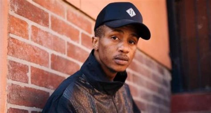 Emtee (Rapper) Wiki, Biography, Net Worth, Wife, Age, Height, Kids, Family & More