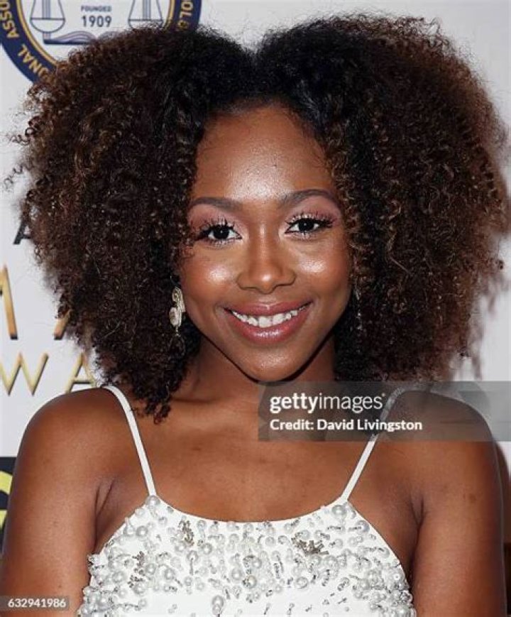 Emyri Crutchfield Age | Wiki, Net worth, Bio, Height, Boyfriend ?