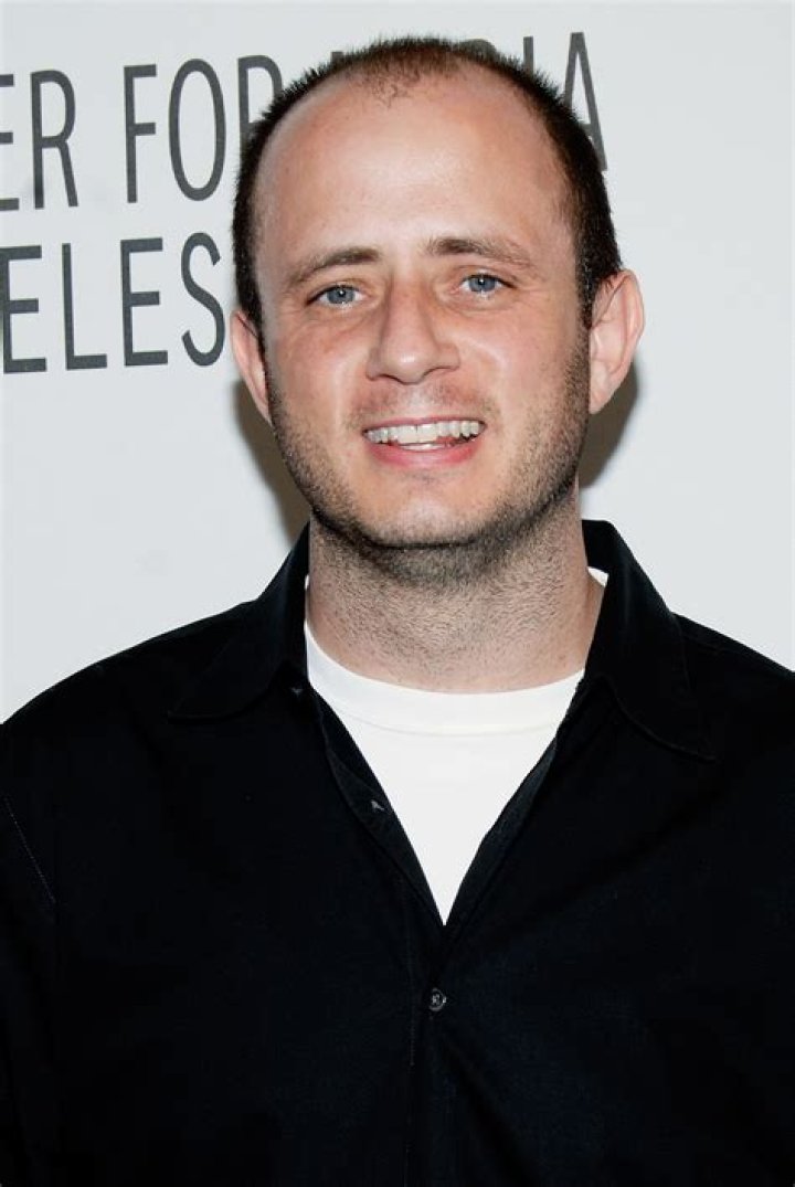Eric Kripke (TV Producer) - Age, Birthday, Bio, Facts, Family, Net Worth, Height & More