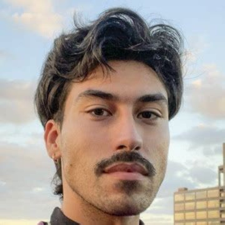 Eric Sedeno (TikTok Star) - Age, Birthday, Bio, Facts, Family, Net Worth, Height & More