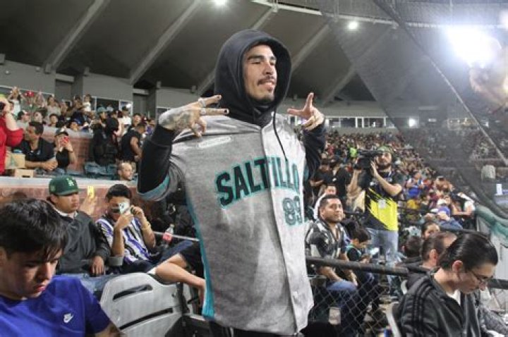 Erick Aragon (Pop Singer) - Age, Birthday, Bio, Facts, Family, Net Worth, Height & More