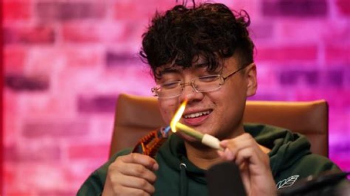 Erick Khan (YouTube Star) - Age, Birthday, Bio, Facts, Family, Net Worth, Height & More