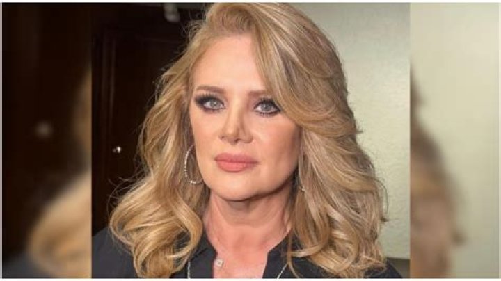 Erika Buenfil (Soap Opera Actress) - Age, Birthday, Bio, Facts, Family, Net Worth, Height & More