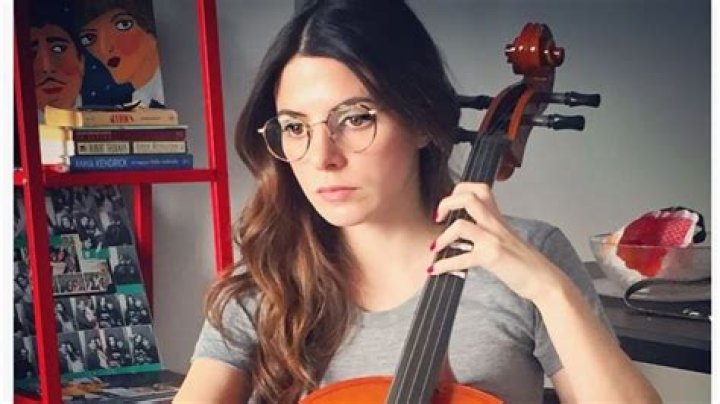 Erin Agostino Bio & Wiki: Net Worth, Age, Height & Weight