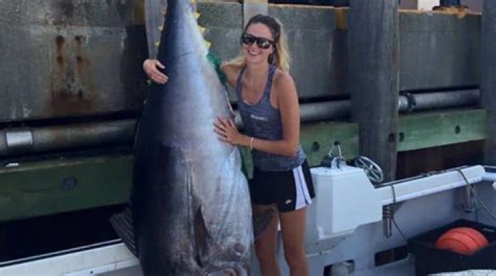 Meet Erin from ‘Wicked Tuna’. Her Boyfriend, Husband, Net Worth, Age in wiki bio