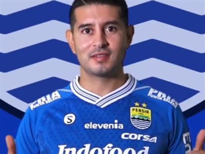 Esteban Vizcarra Biography, Age, Height, Wife, Net Worth, Family