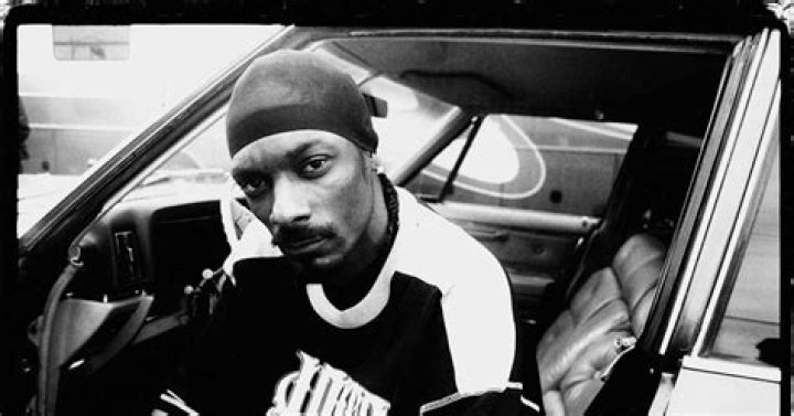 Estevan Oriol (Photographer) - Age, Birthday, Bio, Facts, Family, Net Worth, Height & More