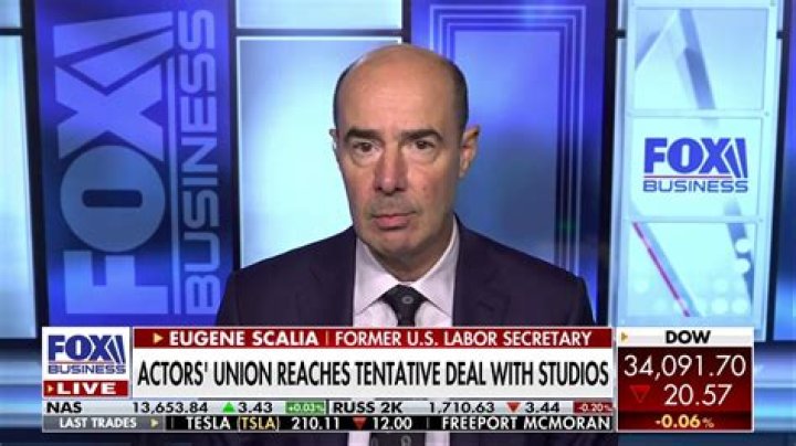 
Eugene Scalia Height, Weight, Net Worth, Age, Birthday, Wikipedia, Who, Instagram, Biography 