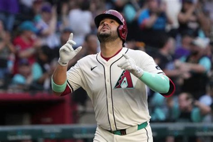 Eugenio Suárez (Baseball Player) - Age, Birthday, Bio, Facts, Family, Net Worth, Height & More