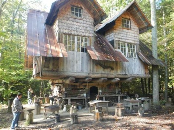 Eustace Conway Shares more than 30 Years of Journey in Turtle Island