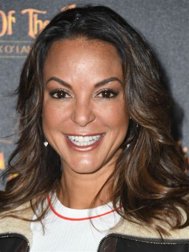 Eva LaRue Biography, Age, Height, Husband, Net Worth, Family