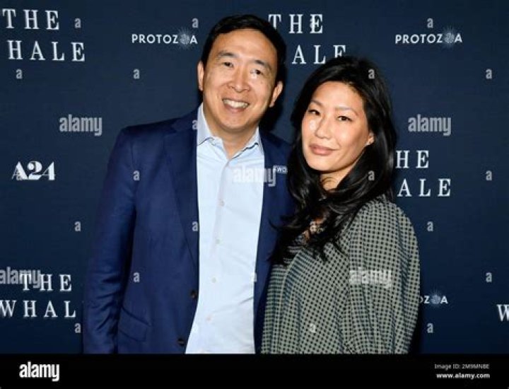 Evelyn Yang Height, Age, Who, Husband, Biography, Wiki, Net Worth