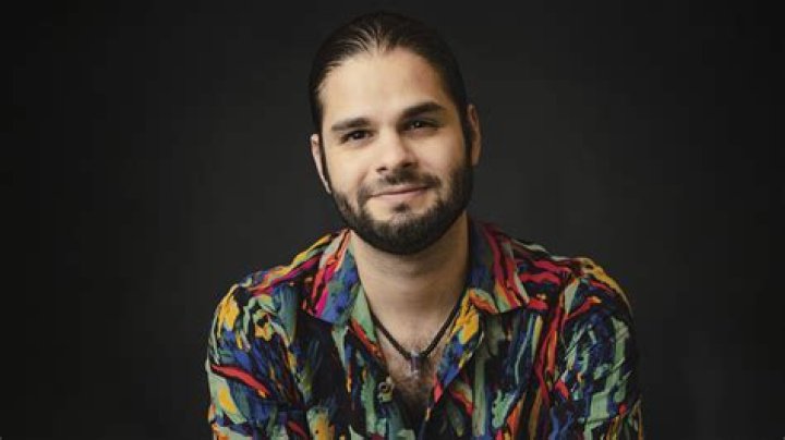 Farid Dieck (Facebook Star) - Age, Birthday, Bio, Facts, Family, Net Worth, Height & More