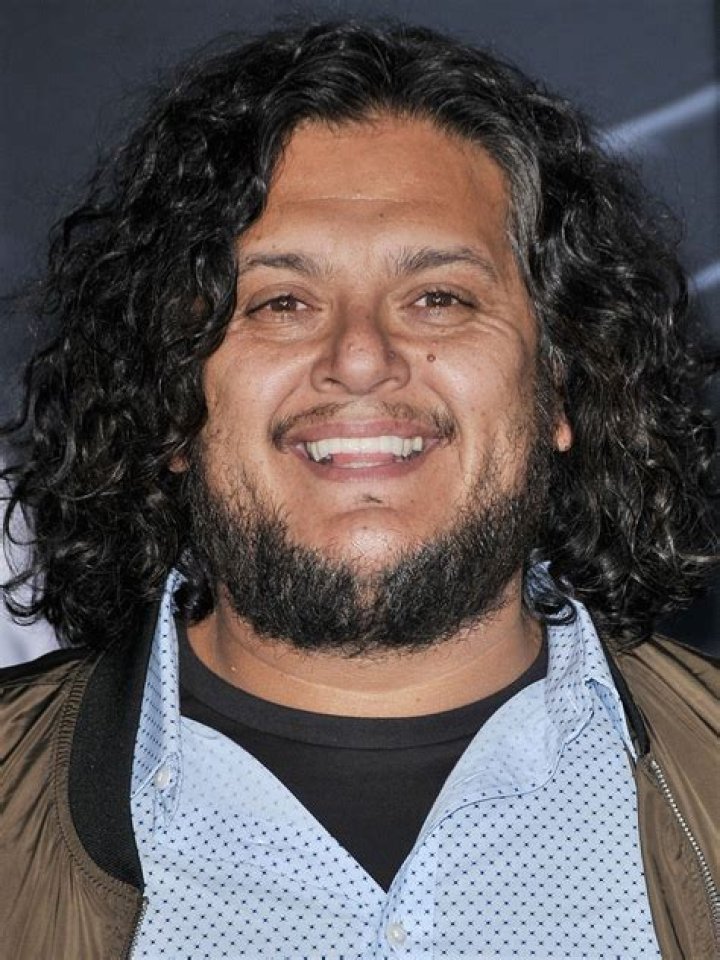 Felipe Esparza (Comedian) - Age, Birthday, Bio, Facts, Family, Net Worth, Height & More