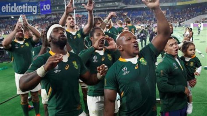 Felix Jones (Football Player) - Age, Birthday, Bio, Facts, Family, Net Worth, Height & More