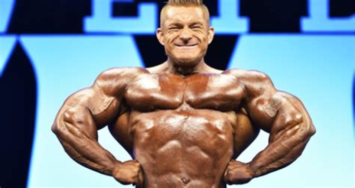 Flex Lewis Biography, Age, Height, Wife, Net Worth, Family
