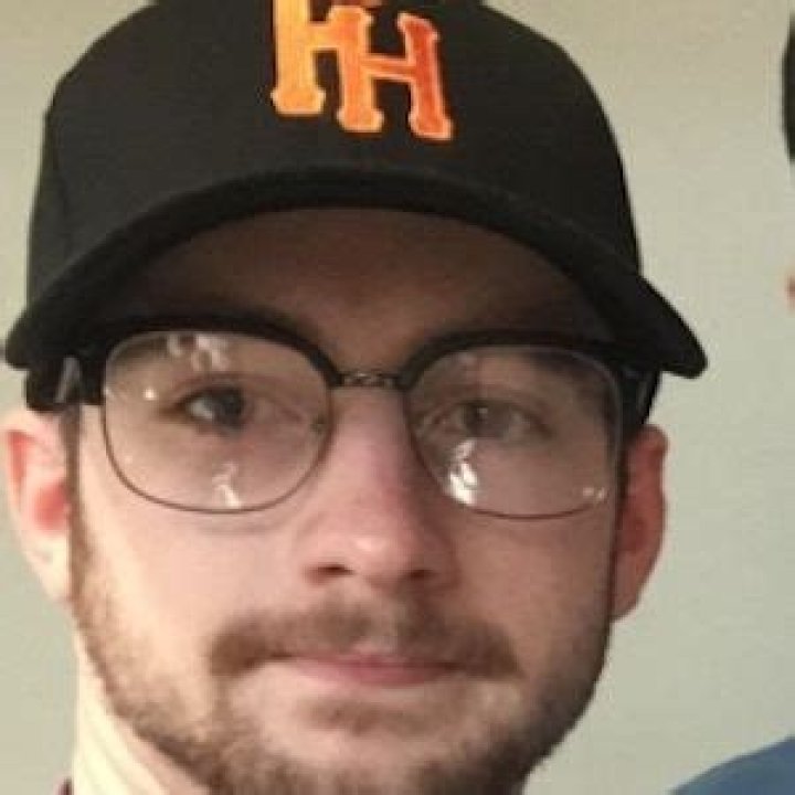 FriskyHyena (YouTube Star) - Age, Birthday, Bio, Facts, Family, Net Worth, Height & More