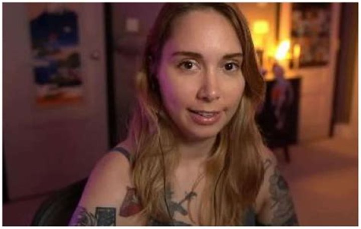 Who is Gab Smolders? Wiki, Biography, Age, Height, Husband, Net Worth, Parents, Family & More