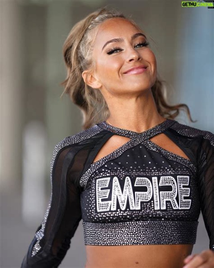 Gabi Butler (Cheerleader) - Age, Birthday, Bio, Facts, Family, Net Worth, Height & More