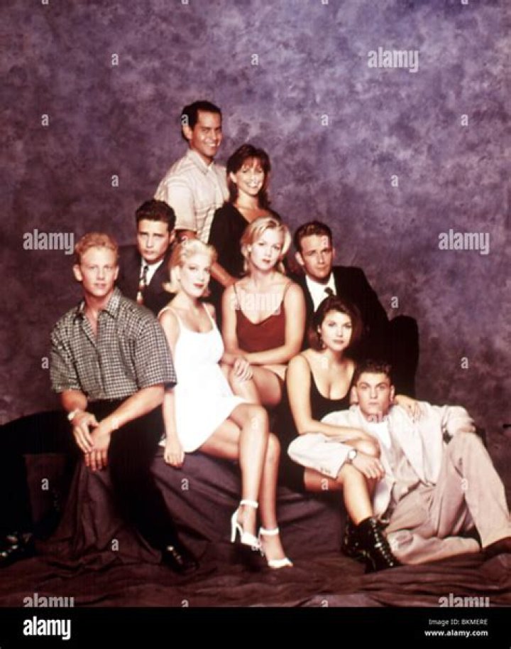 Gabrielle Carteris Biography, Age, Height, Husband, Net Worth, Family