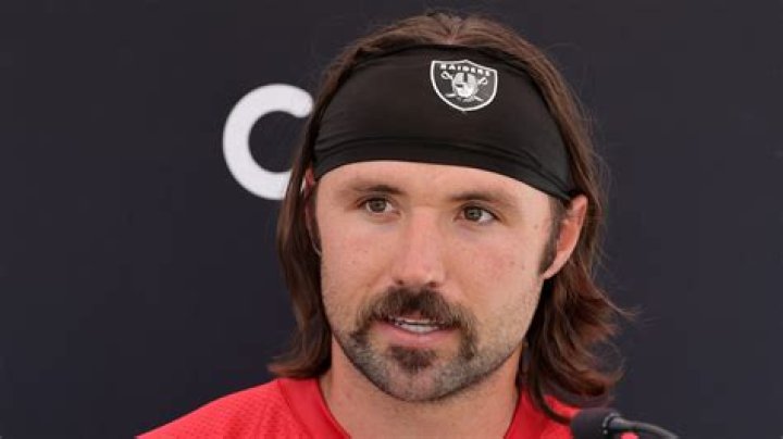 Gardner Minshew Biography, Age, Height, Wife, Net Worth, Family