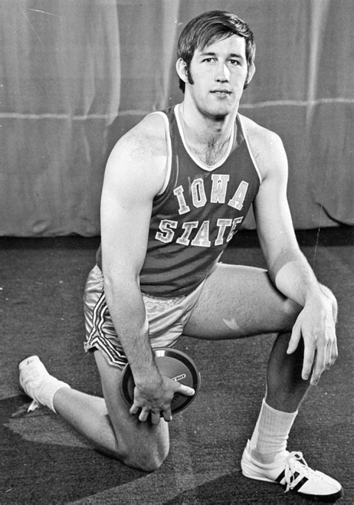 George Amundson Biography, Age, Height, Wife, Net Worth, Family