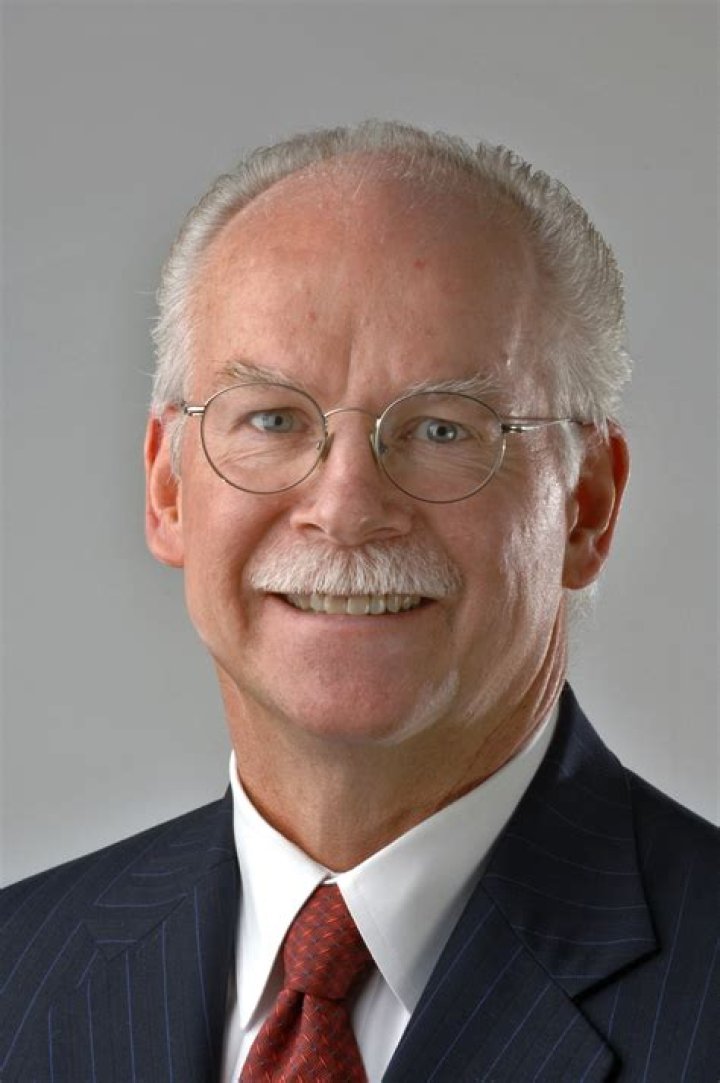 George Randolph Hearst III Biography, Age, Height, Wife, Net Worth, Family