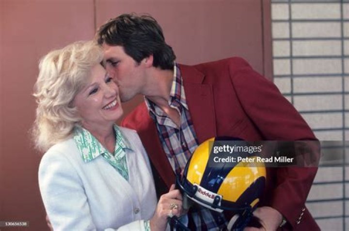 Georgia Frontiere Biography, Age, Height, Husband, Net Worth, Family