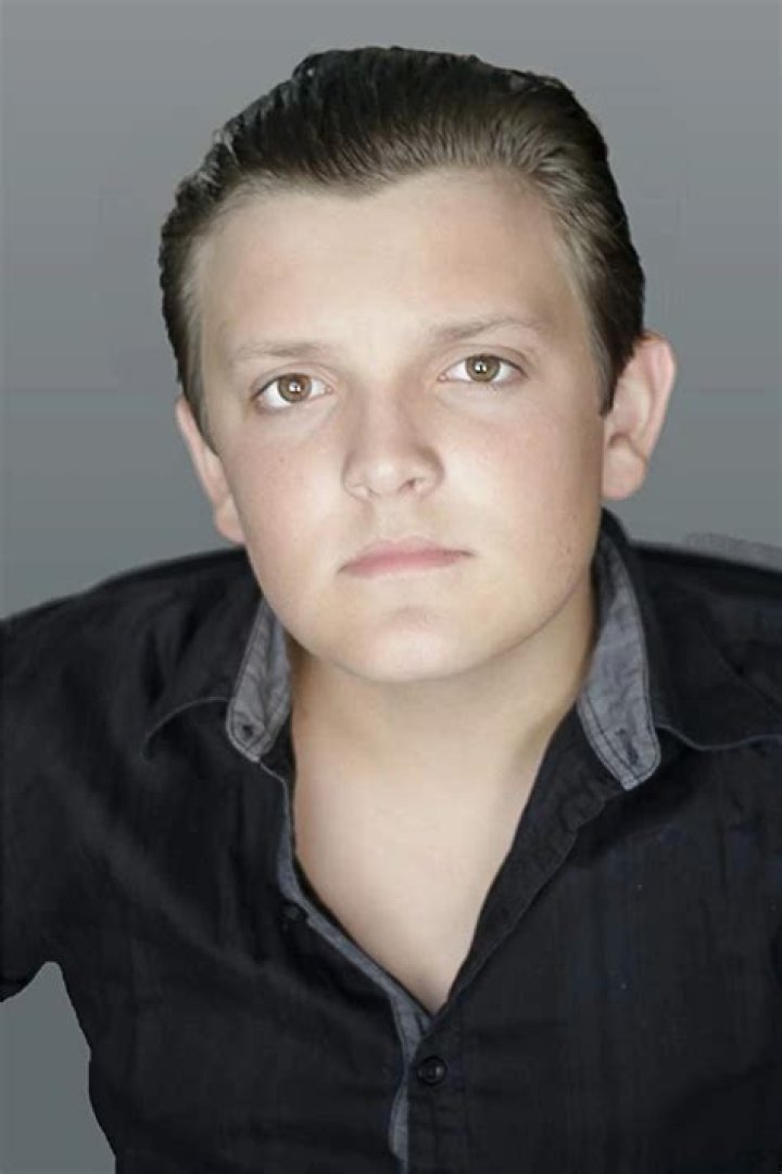 Gil De St. Jeor (Instagram Star) - Age, Birthday, Bio, Facts, Family, Net Worth, Height & More