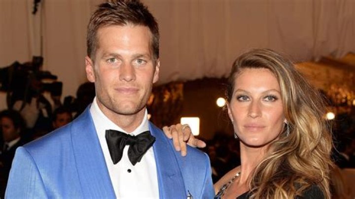 Gisele Bundchen Glitters in Gold Gown in 1st Red Carpet Appearance Since Tom Brady Divorce: Photos
