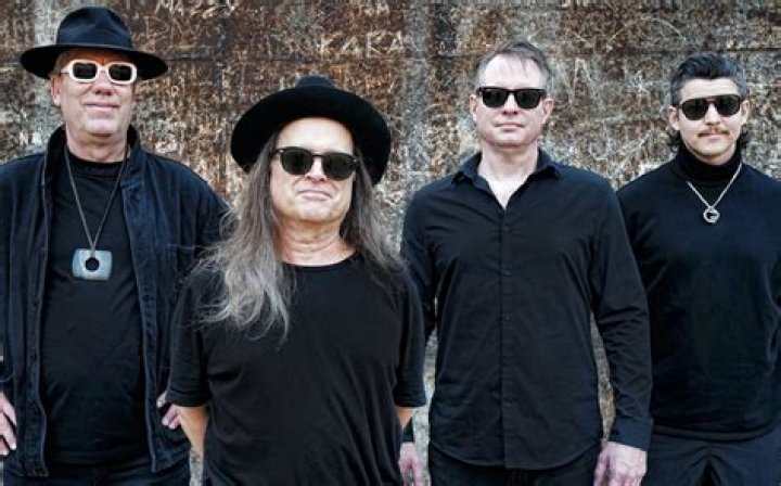 Gordon Gano (Rock Singer) - Age, Birthday, Bio, Facts, Family, Net Worth, Height & More