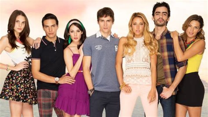 OMFG: We Unpacked the Drama of Three International Versions of ‘Gossip Girl’