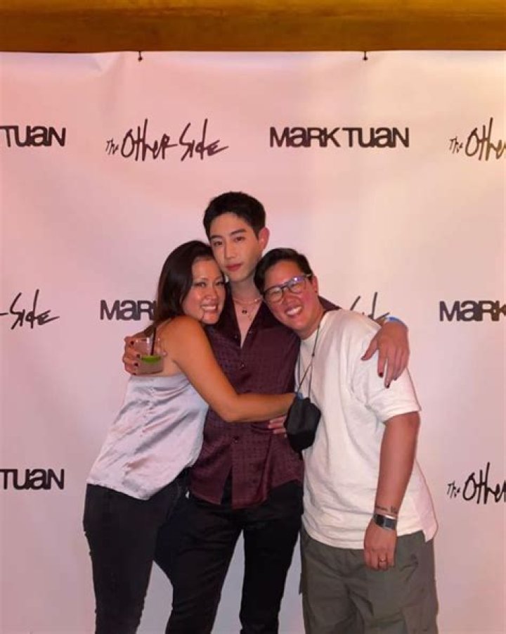 Grace Tuan (Family Member) - Age, Birthday, Bio, Facts, Family, Net Worth, Height & More