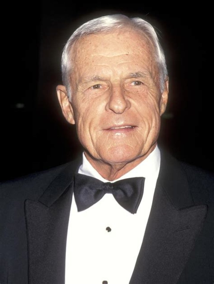 Grant Tinker Biography, Age, Height, Wife, Net Worth, Family