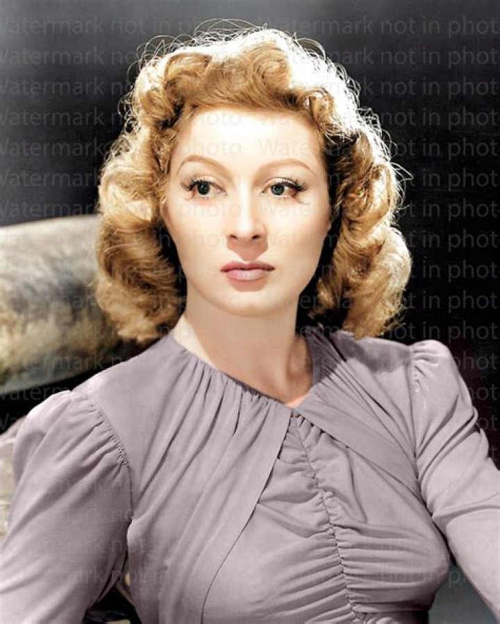 Greer Garson (Movie Actress) - Age, Birthday, Bio, Facts, Family, Net Worth, Height & More