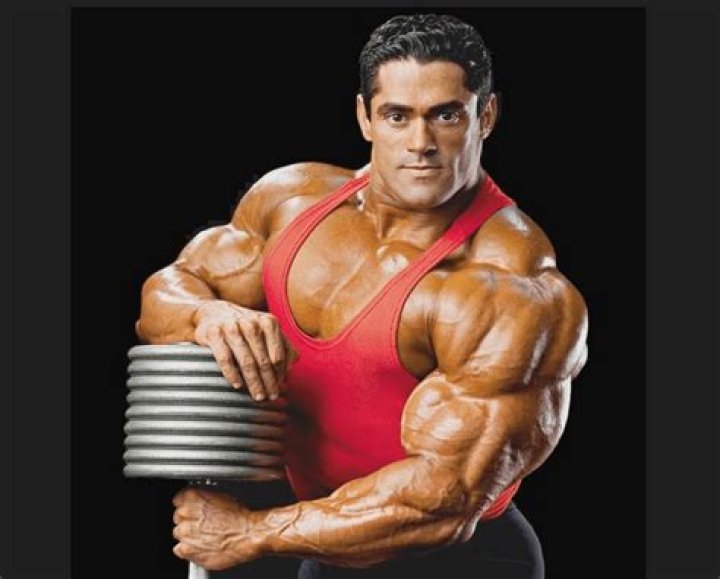 Gustavo Badell Biography, Age, Height, Wife, Net Worth, Family