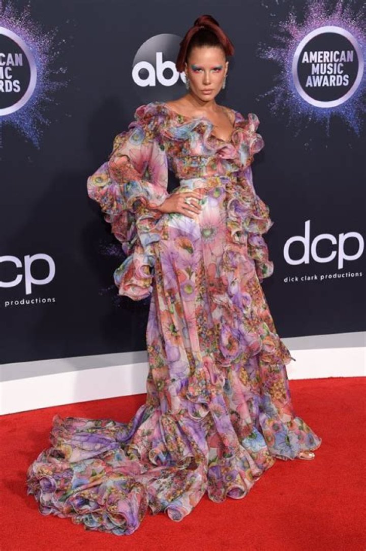 Halsey Stuns in a Rainbow Floral Dress at the 2019 American Music Awards