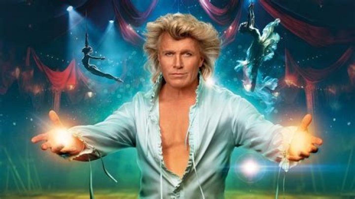 Hans Klok Biography, Age, Height, Wife, Net Worth, Family