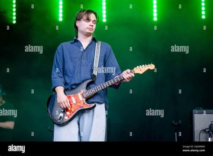 Harry Fowler Biography, Age, Height, Wife, Net Worth, Family