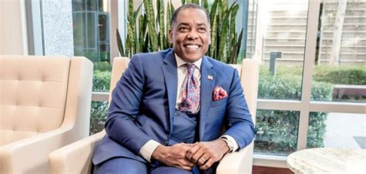 Harry LaRosiliere Biography, Age, Height, Wife, Net Worth, Family