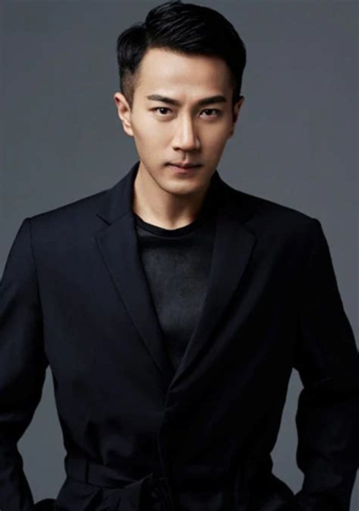 Hawick Lau Biography, Age, Height, Wife, Net Worth, Family