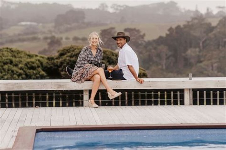 
Hayley Holt And Josh Thomson Relationship Timeline As Internet Assumes New Zealand TV Presenter Is Pregnant With Her Husband 