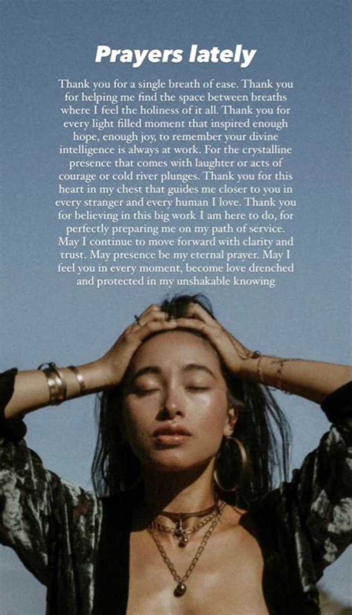 Hitomi Mochizuki (YouTube Star) - Age, Birthday, Bio, Facts, Family, Net Worth, Height & More