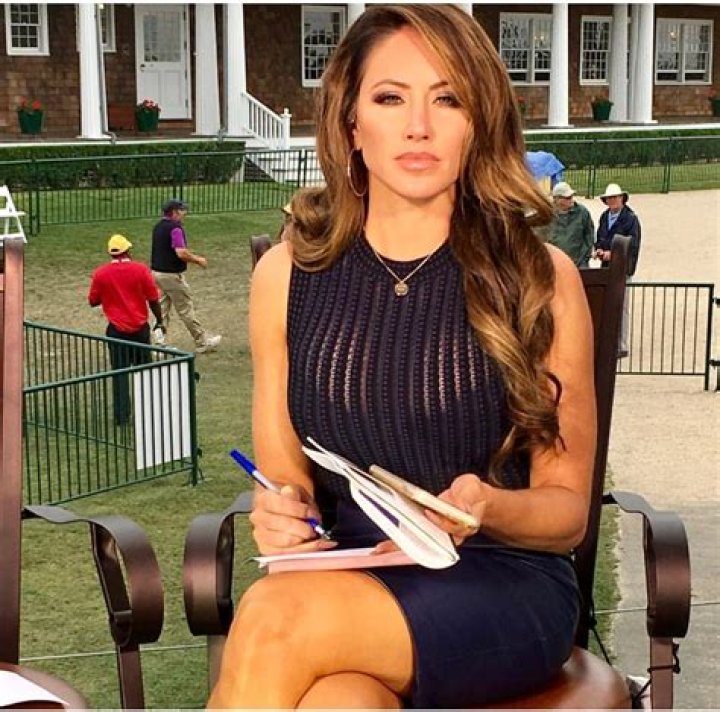 Holly Sonders – Celebsgraphy