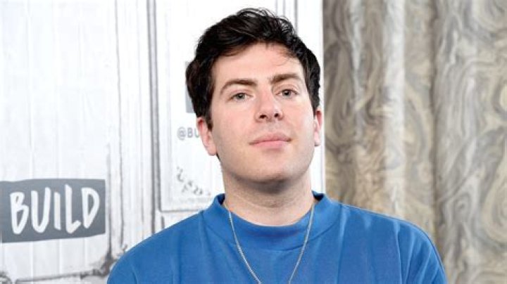 Hoodie Allen (Rapper) - Age, Birthday, Bio, Facts, Family, Net Worth, Height & More