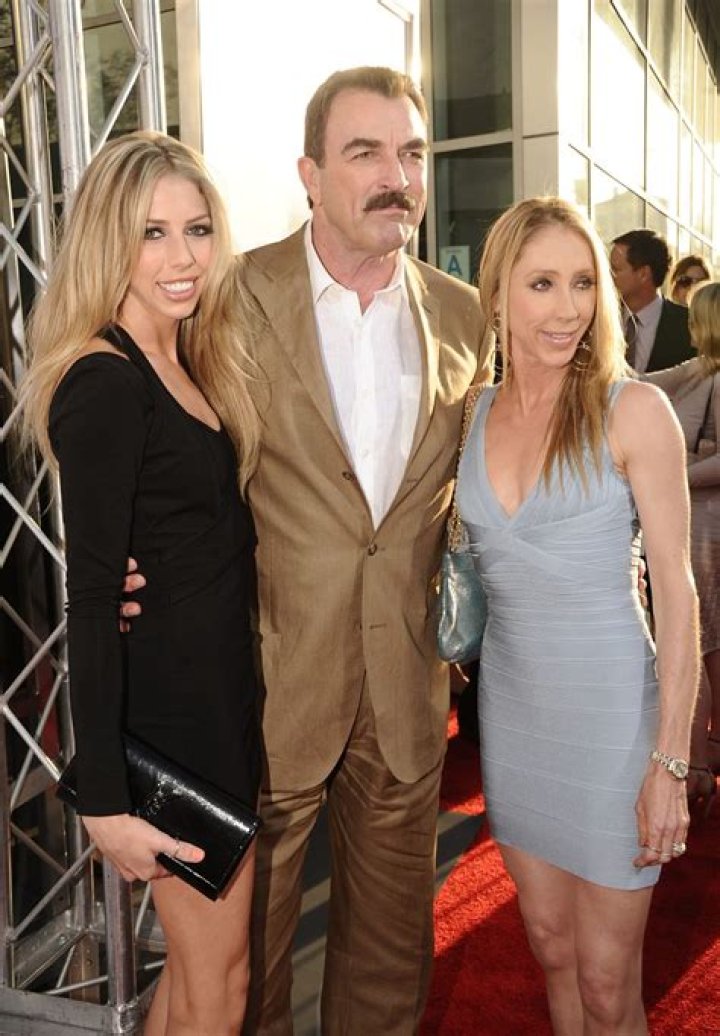 How did Tom Selleck meet his wife?