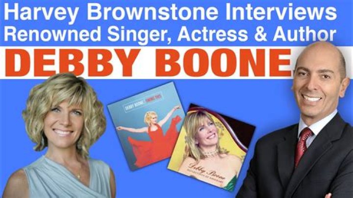 How is Debbie Boone related to Rosemary Clooney?